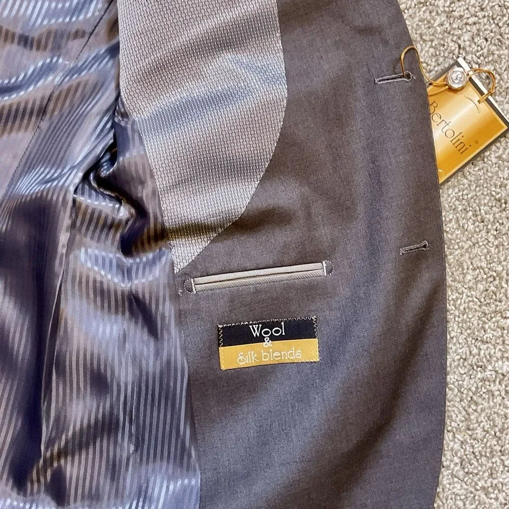 Bertolini 2pc‎ Suit Jacket Size 38R Pants 46/40 Sport Coat Blazer Wool Silk Gray
